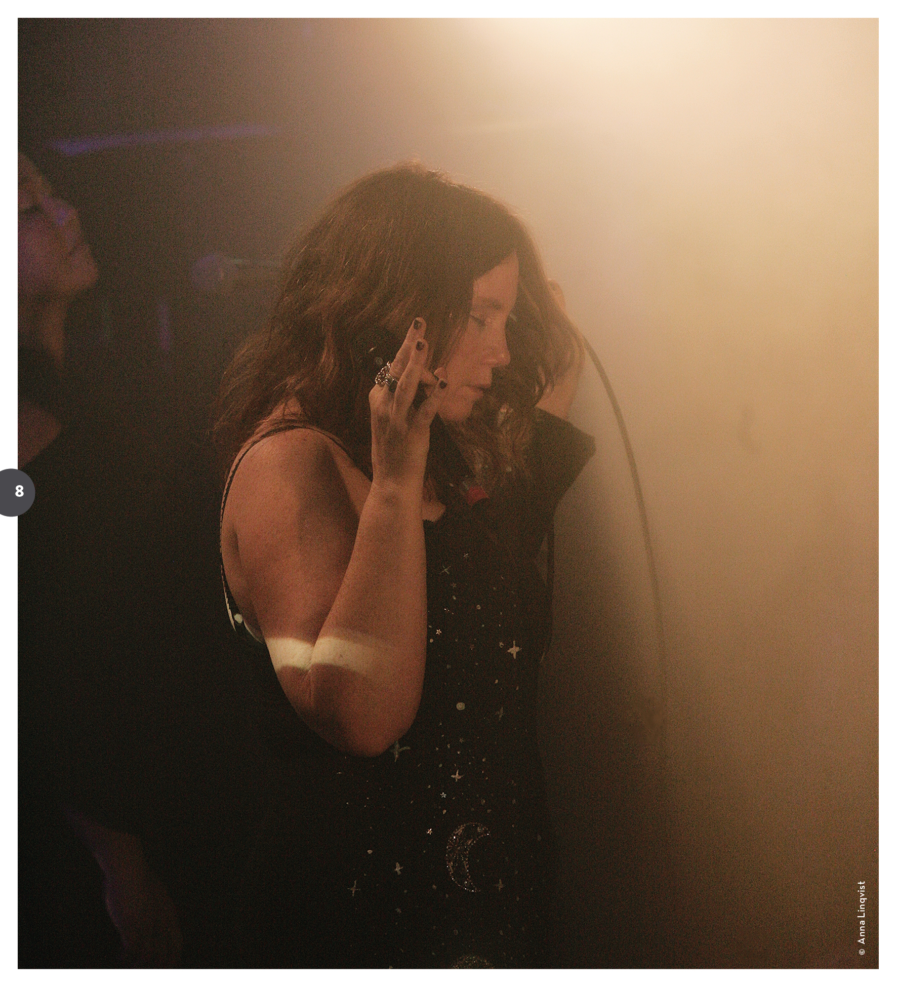 Portrait de la chanteuse Frazey Ford.